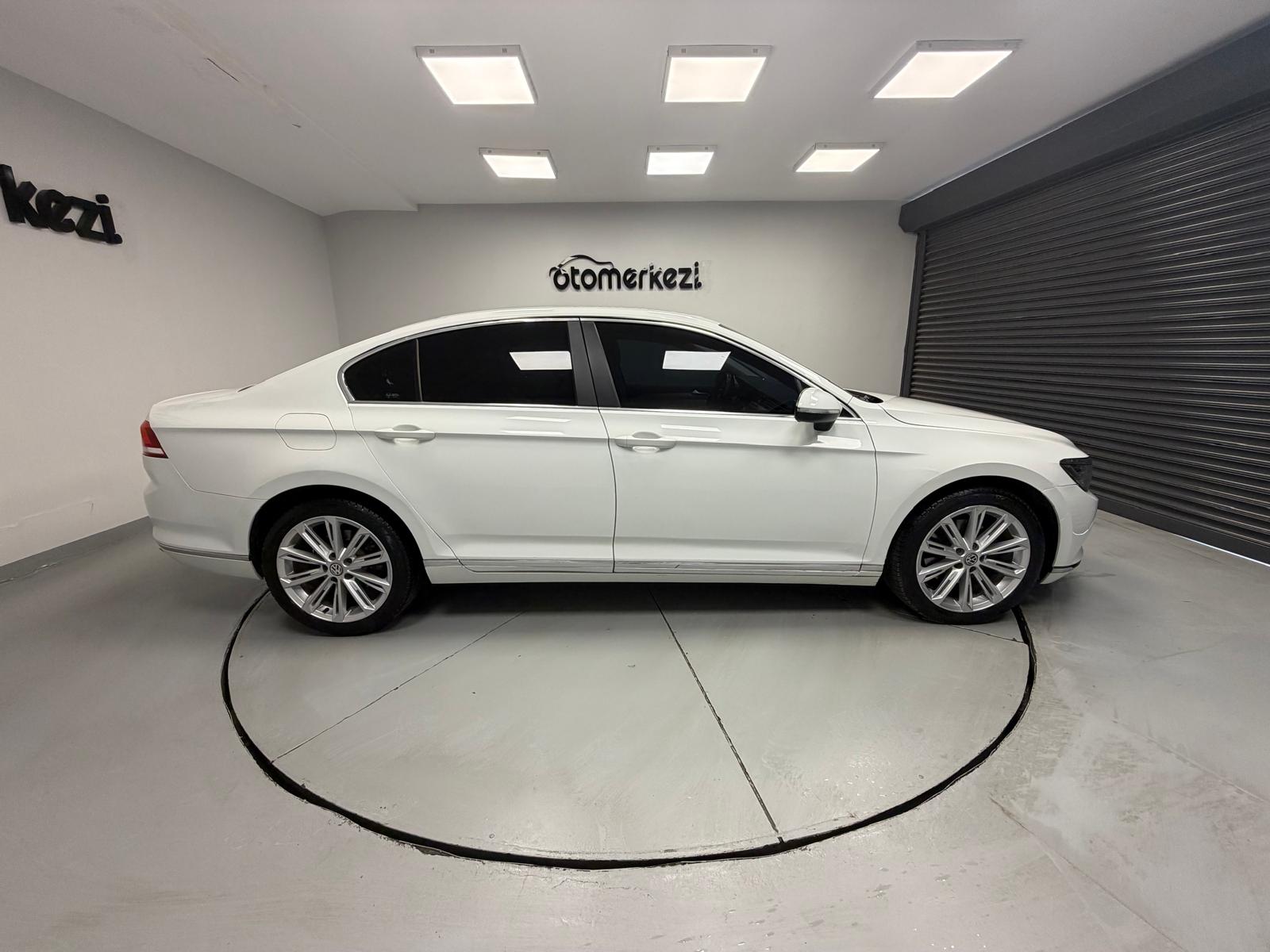 VOLKSWAGEN PASSAT 3